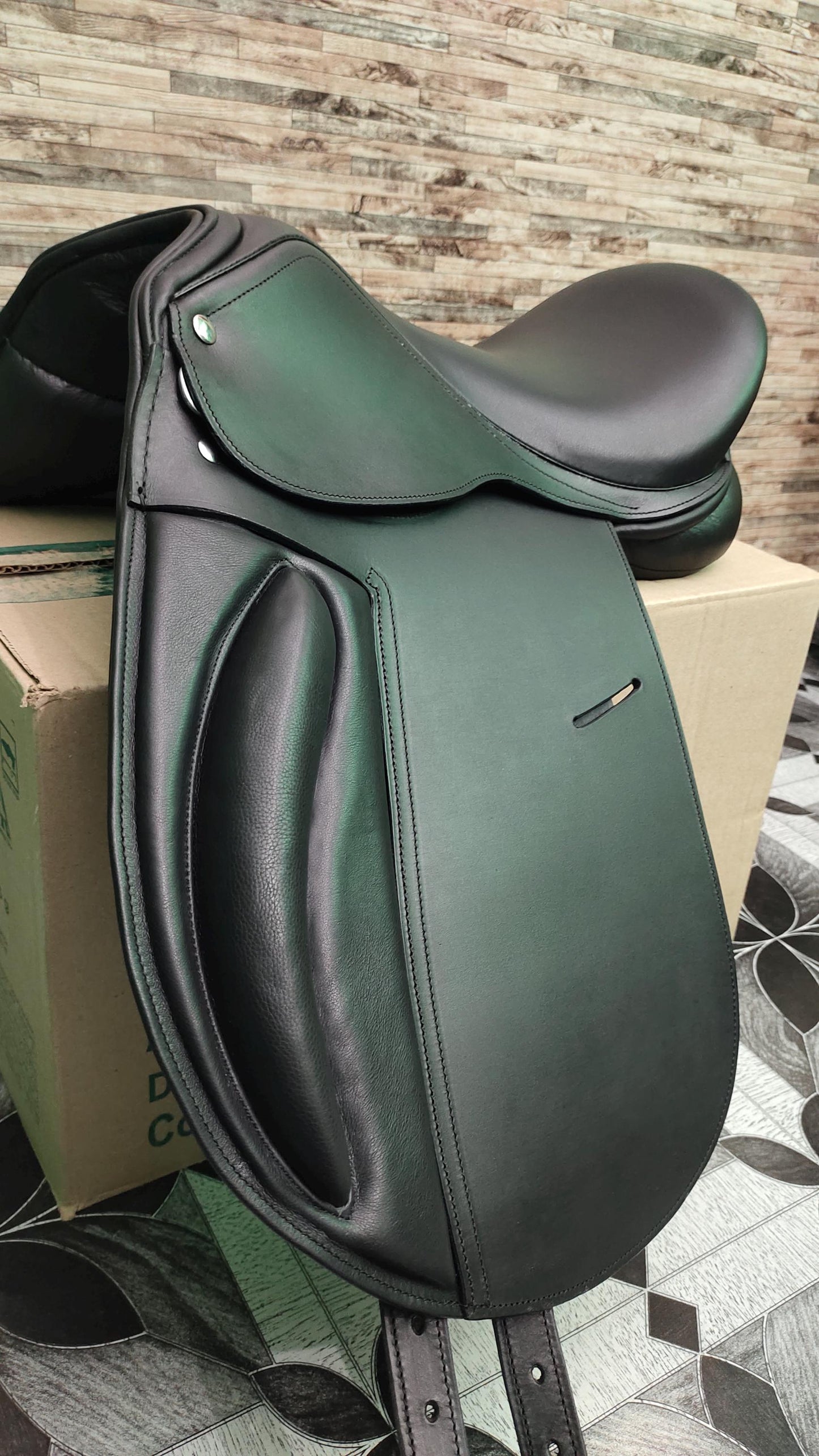 Black Leather Dressage Saddle | Long Flap English Saddle