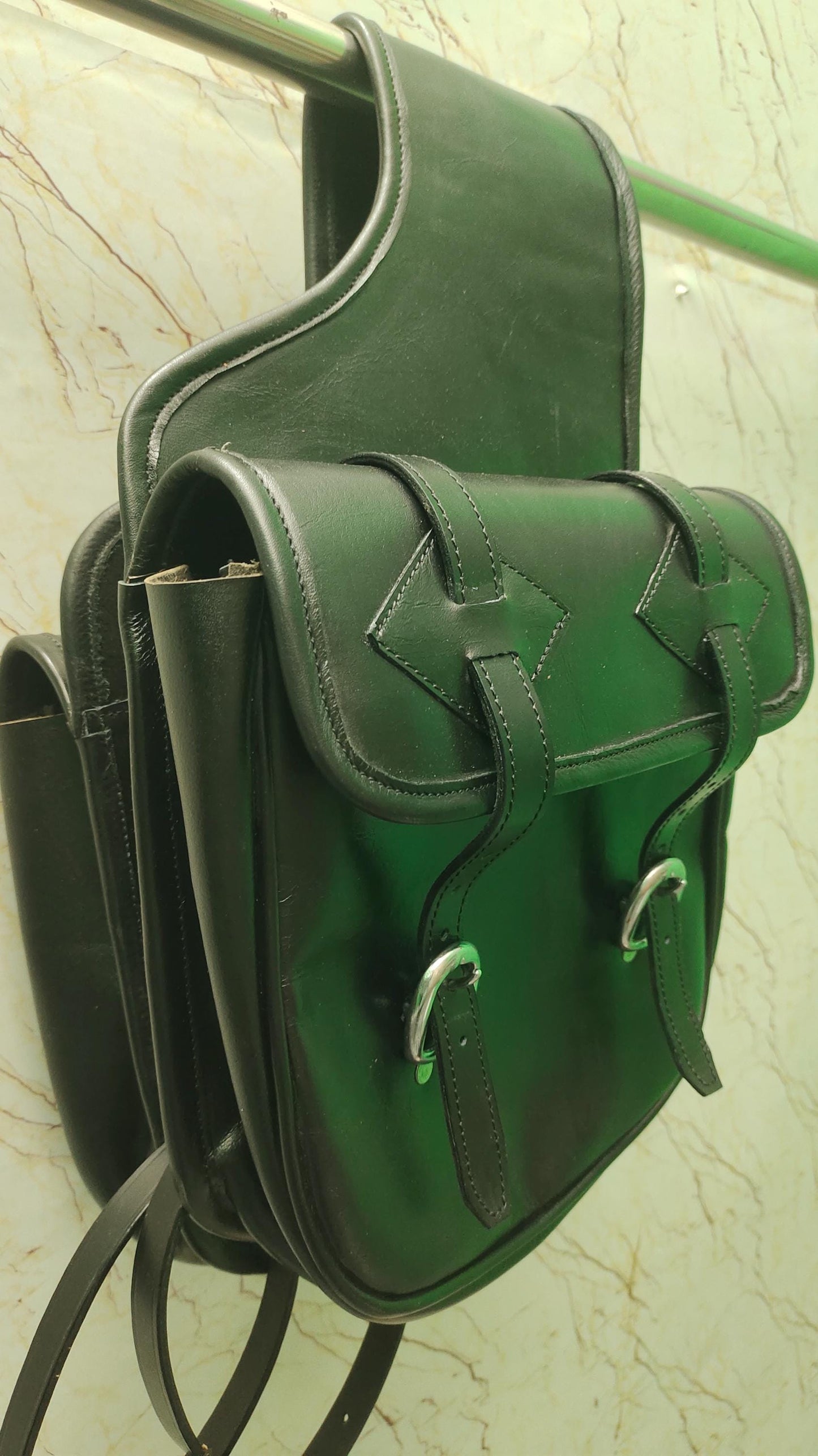Black Leather Western Saddle Bag β Plain Heavy Duty Horse Trail Bag | Double Buckle Cowboy Riding Tack
