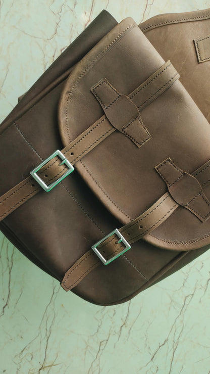 Brown Crazy Horse Leather Western Saddle Bag – Double Buckle Rustic Horse Trail Bag | Braided Top Cowboy Tack