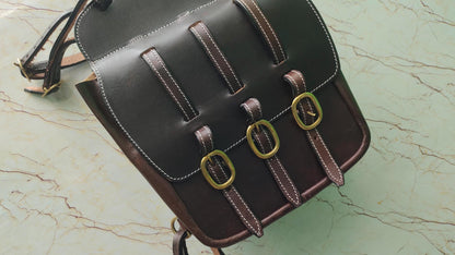 Dark Brown Leather Western Saddle Bag – Triple Buckle Horse Trail Bag | Heavy Duty Equestrian Riding Gear Cowboy