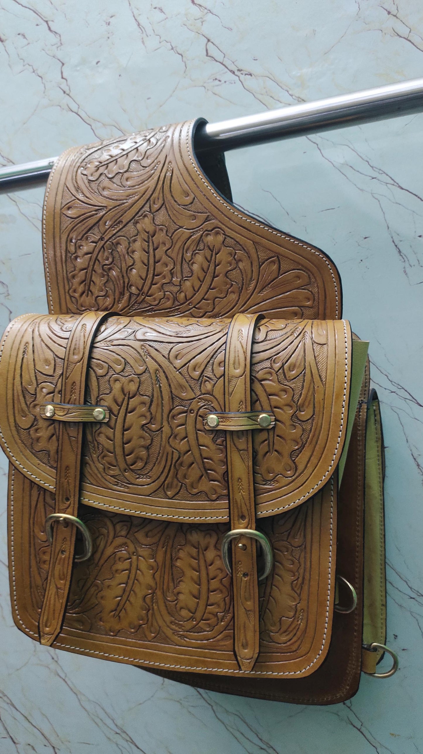 Tan Acorn Leaf Tooled Leather Western Saddle Bag – Double Buckle Brass Hardware Horse Trail Tack