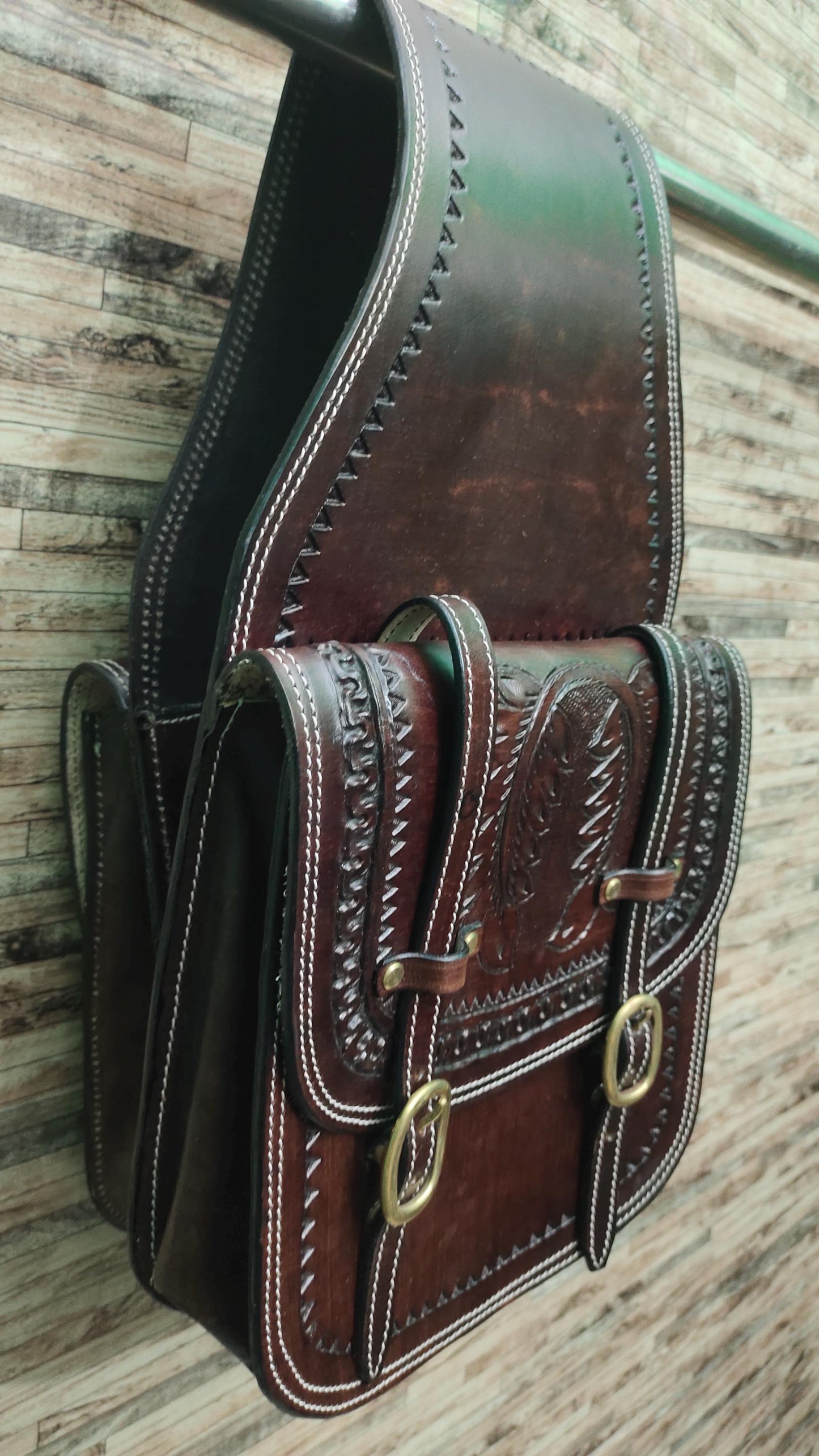 Dark Brown Tooled Leather Western Saddle Bag – Horseshoe Carved Zigzag Border Double Buckle Horse Trail Tack