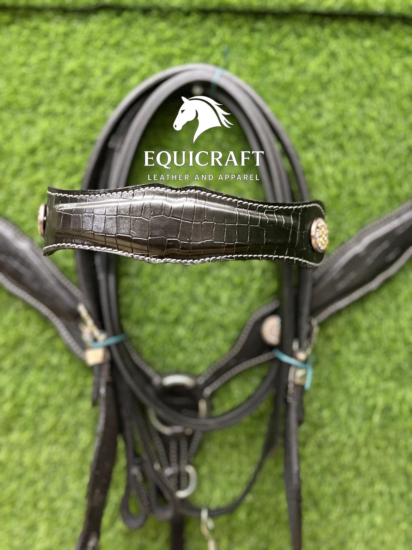Black Crocodile Print Leather Western Headstall & Breast Collar Set – Crystal Concho Horse Tack | Barrel Racing Rodeo