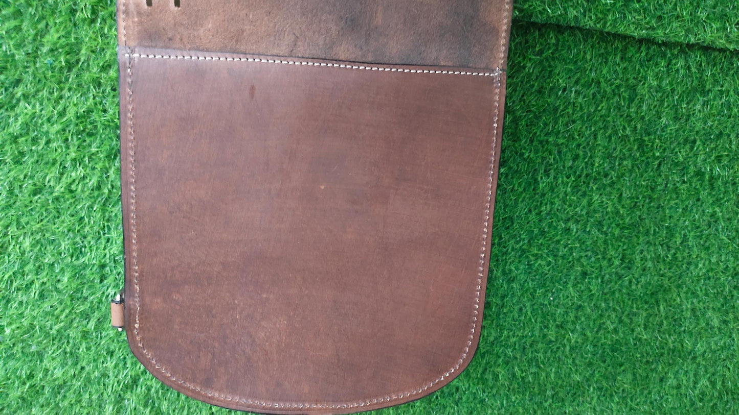 Brown Leather Western Saddle Bag – Plain Single Buckle Horse Trail Bag | Minimalist Cowboy Riding Tack