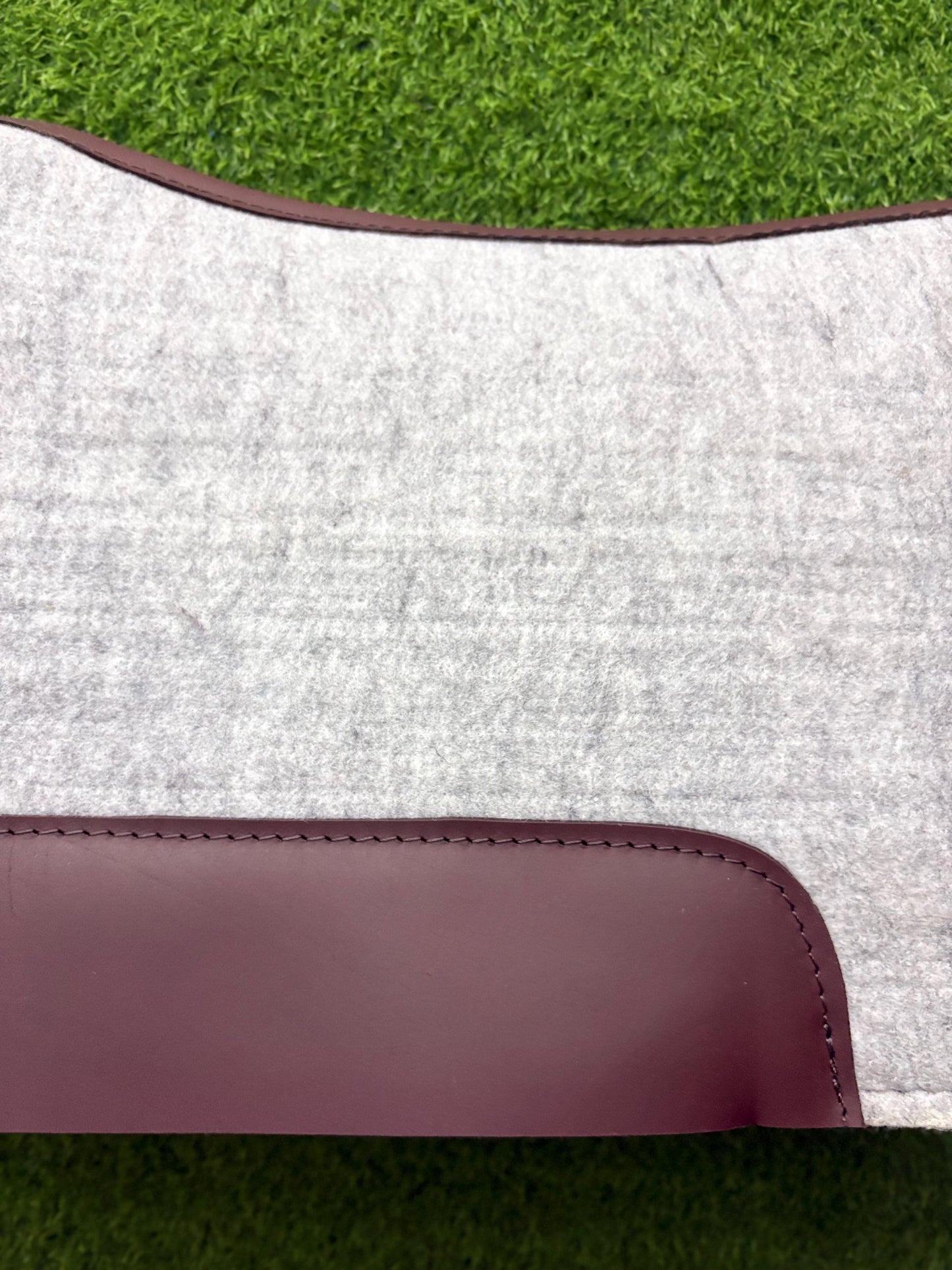 18 MM Grey Woollen  Felt Saddle Pad with Leather | Western Riding Pad | 30X30" & 32X32"