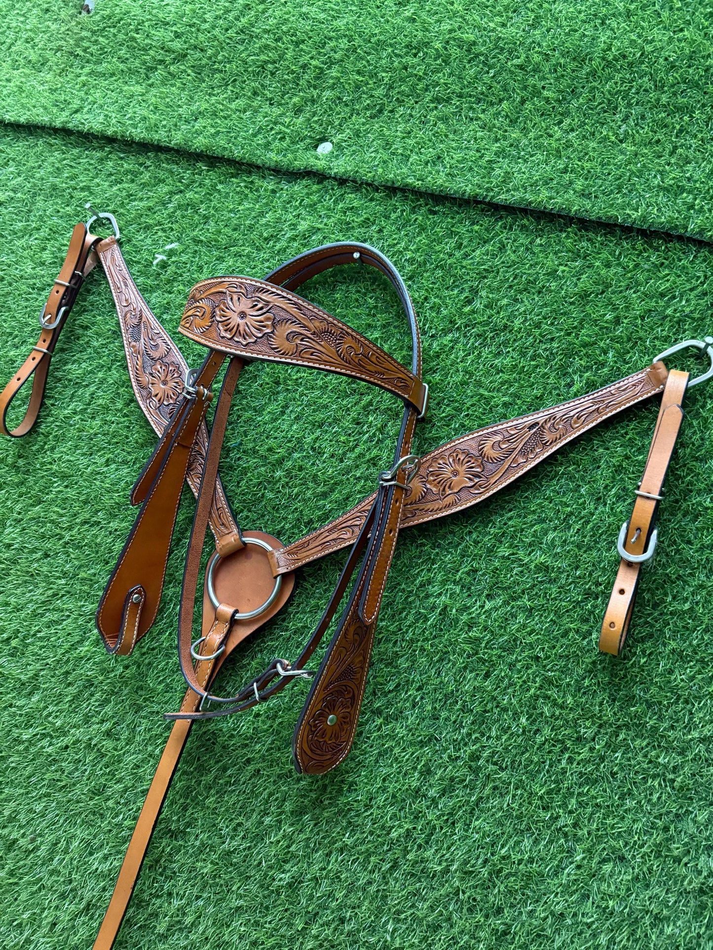 Tan Floral Tooled Leather Western Headstall & Breast Collar Set – Plain Silver Hardware Horse Tack | Barrel Racing Rodeo