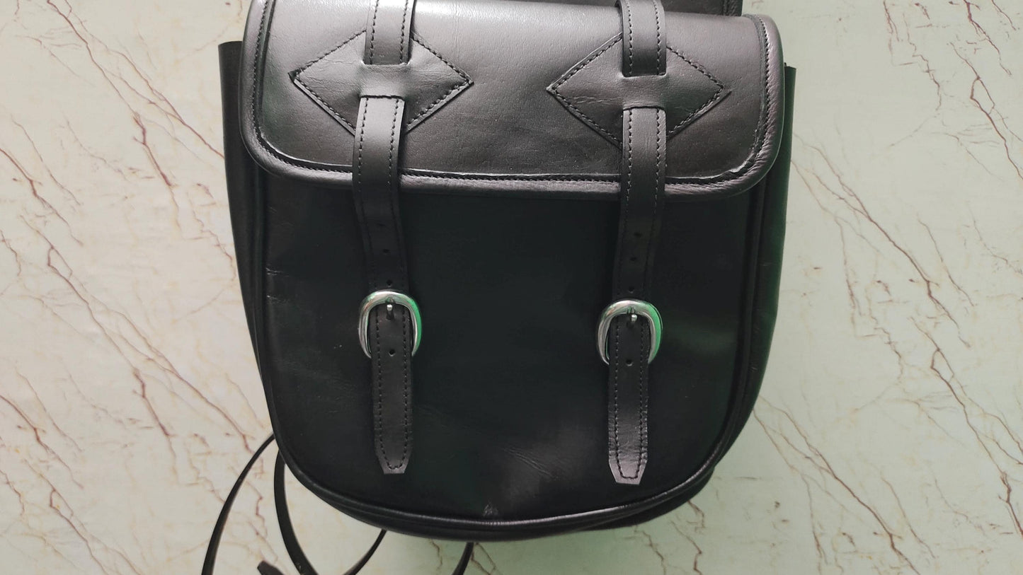 Black Leather Western Saddle Bag – Plain Heavy Duty Horse Trail Bag | Double Buckle Cowboy Riding Tack