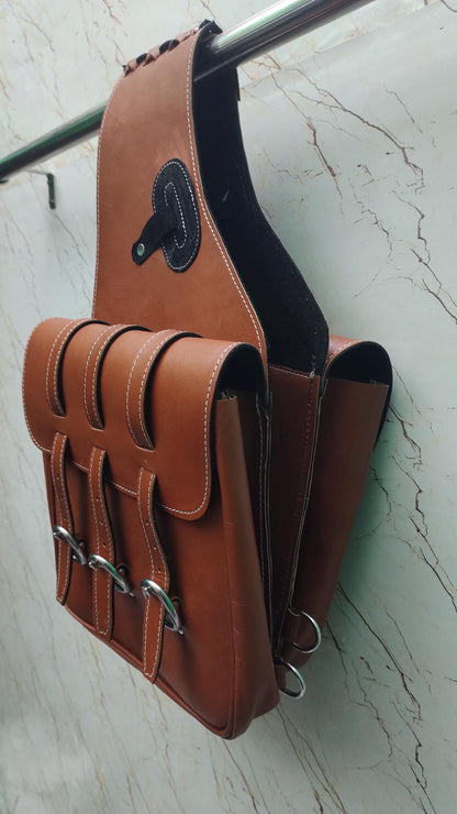 Tan Leather Western Saddle Bag – Triple Buckle Plain Horse Trail Bag | Heavy Duty Cowboy Riding Tack