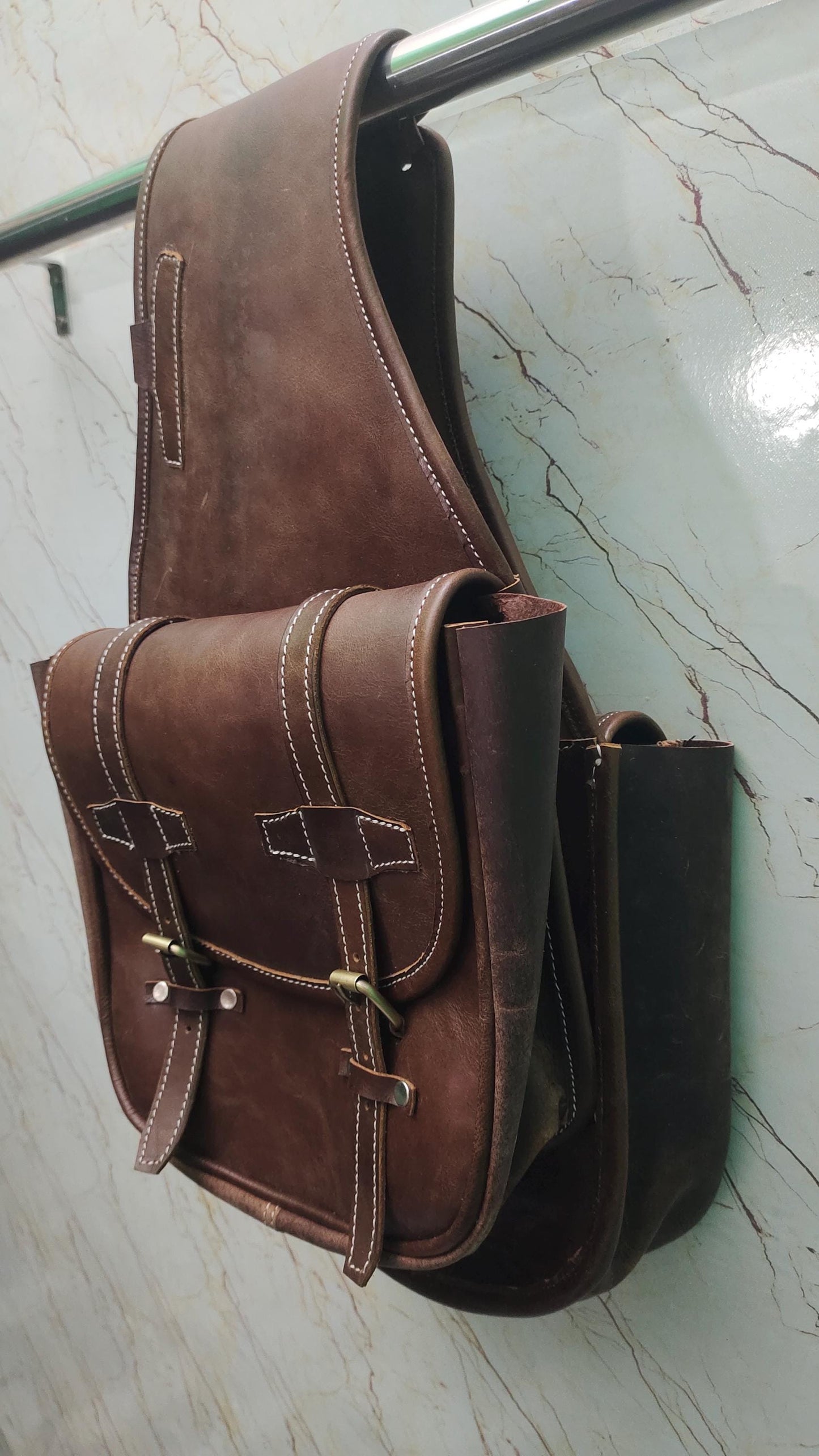 Dark Brown Oiled Leather Western Saddle Bag – Double Buckle Large Horse Trail Bag | Brass Hardware Cowboy Tack