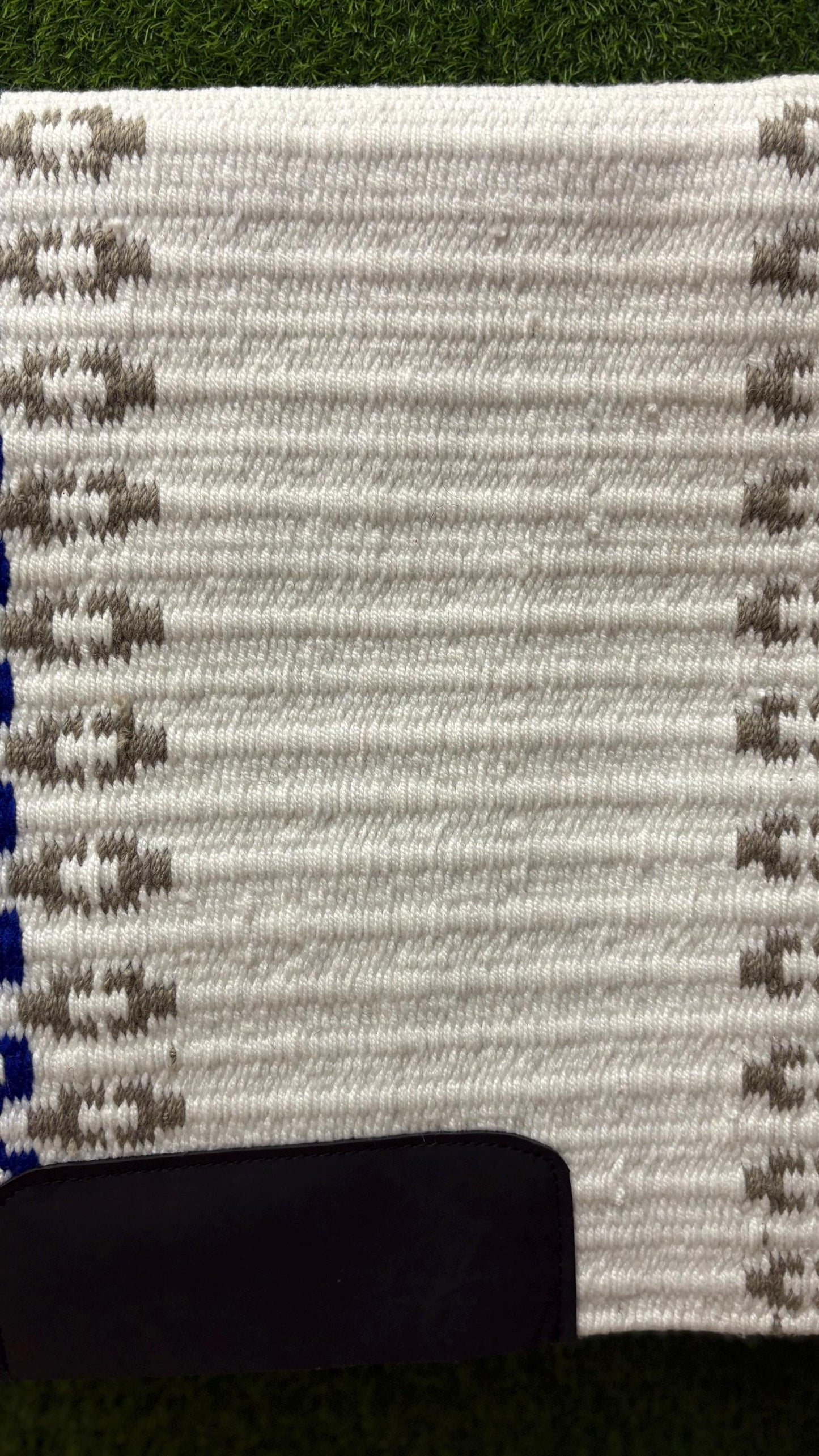 White Blue Grey Wool Western Saddle Pad – Aztec Diamond Show Pad | Horse Blanket Barrel Racing Rodeo Ranch Tack